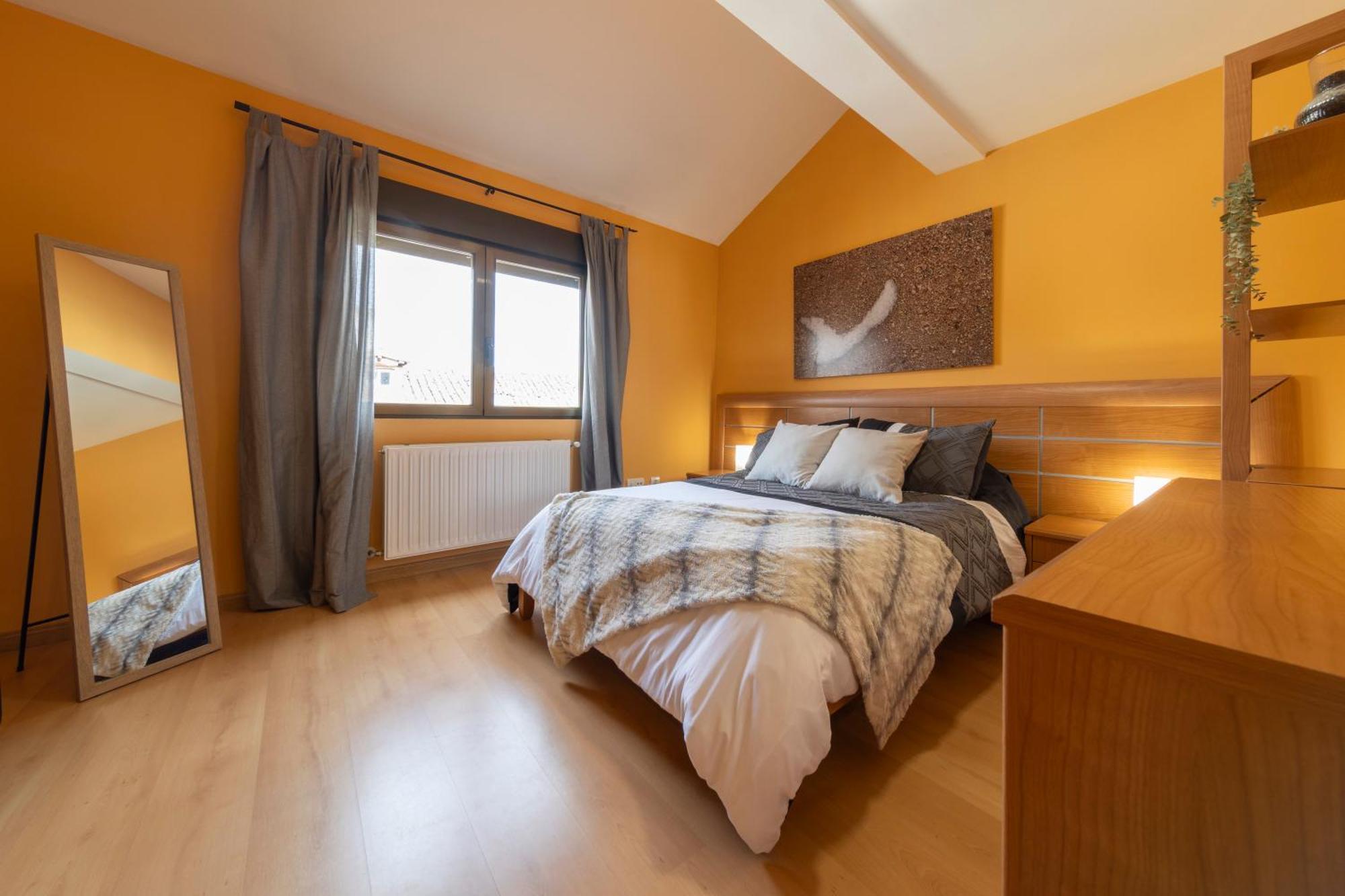 Atico Duplex Calle Mayor 厄尔·布尔戈·德·奥斯马 外观 照片