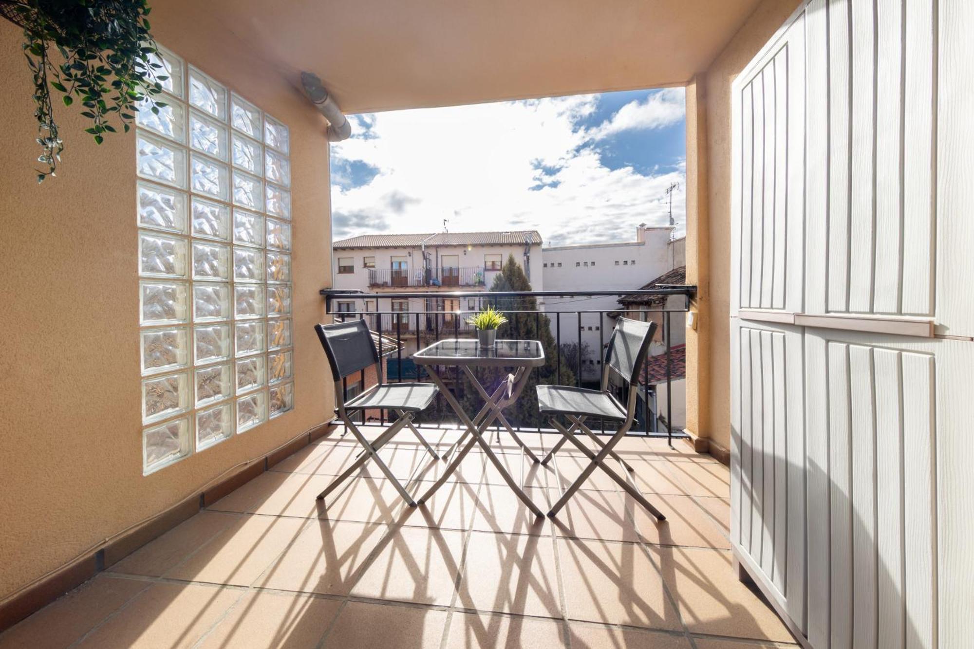 Atico Duplex Calle Mayor 厄尔·布尔戈·德·奥斯马 外观 照片