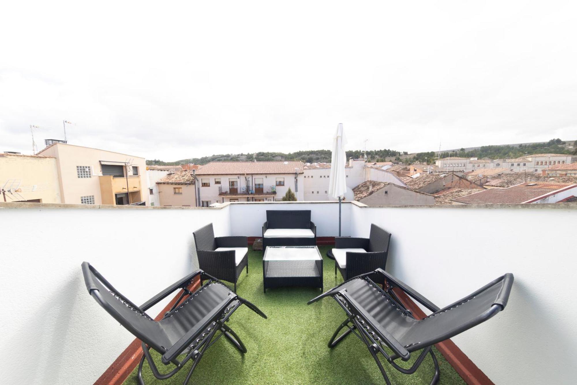 Atico Duplex Calle Mayor 厄尔·布尔戈·德·奥斯马 外观 照片