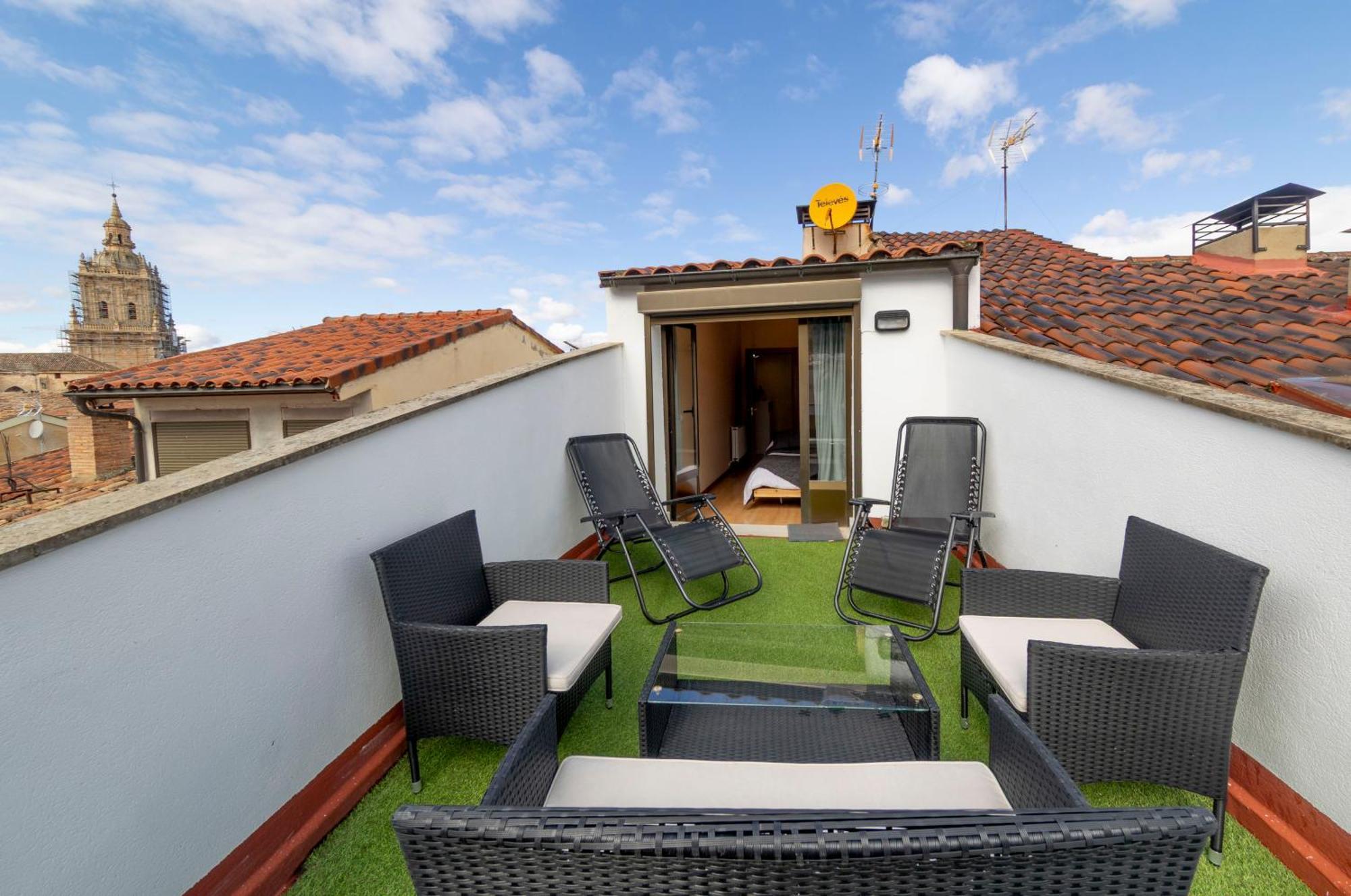 Atico Duplex Calle Mayor 厄尔·布尔戈·德·奥斯马 外观 照片